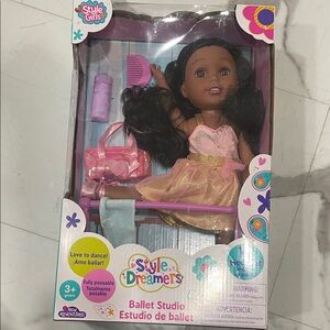 Dreamers Style Girls Ballet Doll - Pink and Gold